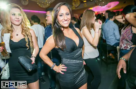 aubrey-club-photos-1 (41)